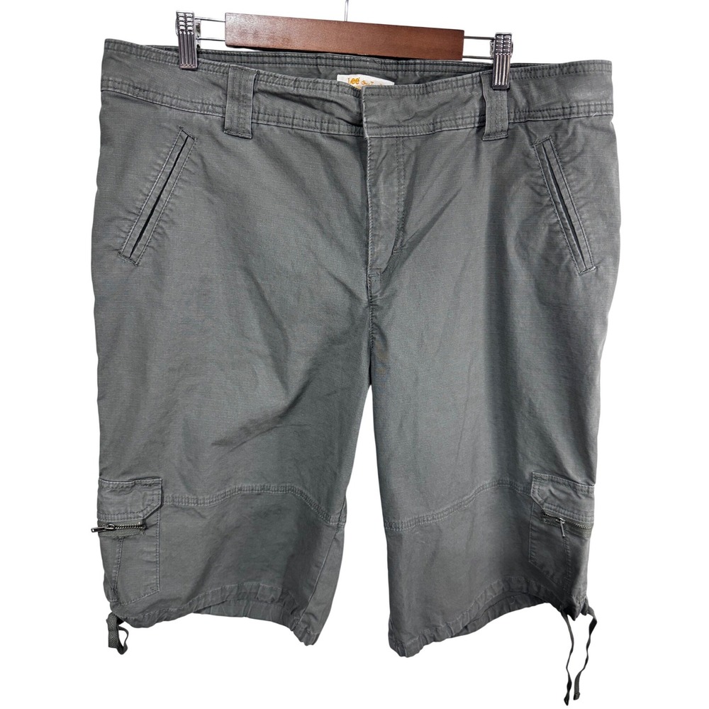 Lee Women's 20W Gray Cargo Shorts One True Fit Ripstop Gorpcore Utility Hiking‎